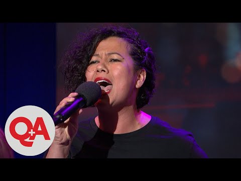 Mahalia Barnes - I Am Woman | Live on Q+A