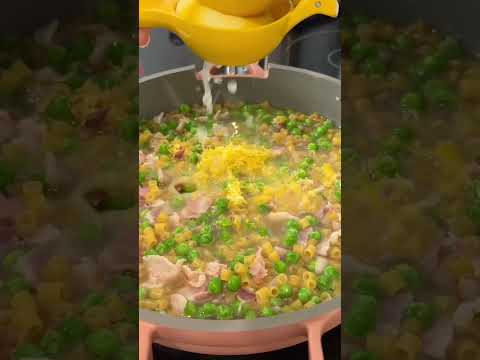 Ditalini Pasta with Bacon and Peas