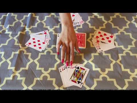 image-What card game is similar to Uno?