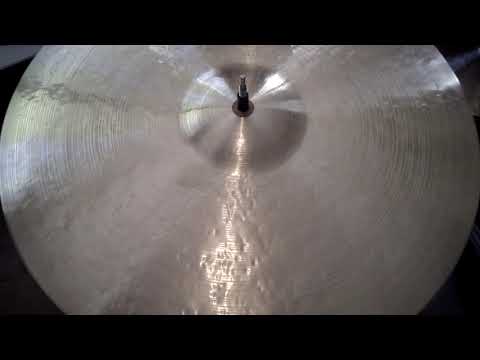 22, 2697g - Handcrafted cymbals by Craig Lauritsen