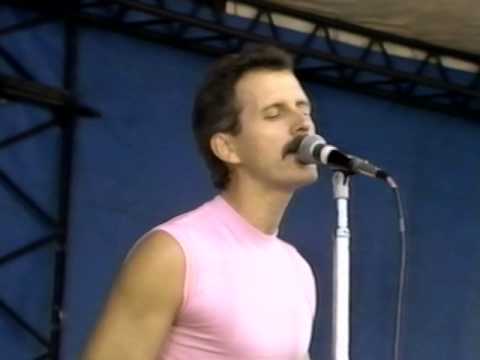 Michael Franks - Your Secret's Safe With Me - 8/23/1986 - Newport Jazz Festival (Official)