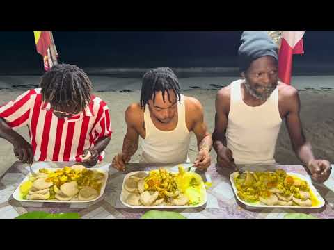 40 dumplings per person & curry chicken - big champs vs dumpling man & mega champs