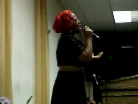 Lady Tamara Hamilton singing