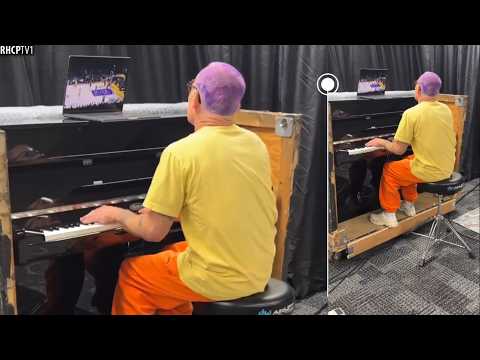 Flea - Piano, Lakers And Pure Emotion!!! 💜💛