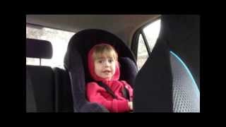 Baby girl sings Gotye&#39;s &#39;Somebody that I used to know&#39;