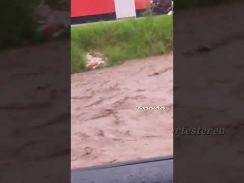 🚨🌧️ Cierre total Pamplona–Cúcuta por deslizamiento y creciente del Pamplonita ⚠️