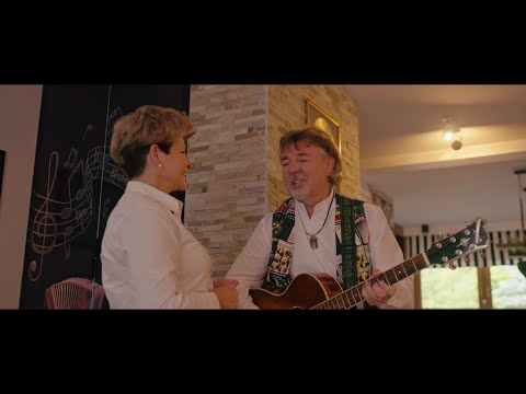 Mariusz Kalaga - Tylko Chodź (Official Music Video)