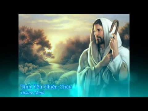 Thể hiện bởi Hoàng Oanh
