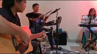 Download lagu Hidup 5 - Ebiet G Ade - Ecoustic Band mp3 Download lagu Hidup 5 - Ebiet G Ade - Ecoustic Band mp3