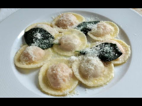 Tortelli di zucca e mostarda di Cremona