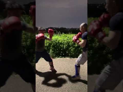 リアル路上スパーリング アマVSプロ