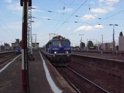 EP09-006 w barwach PKP IC + EIC Małopolska