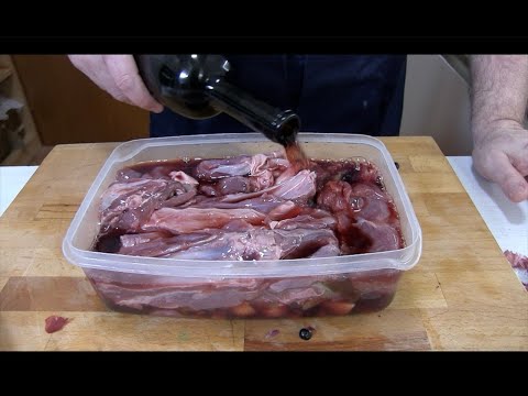 COME MARINARE LA SELVAGGINA COL VINO ROSSO