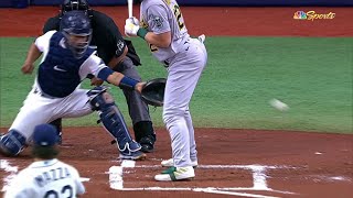 Sean Murphy hit in the butt, cake video goes viral