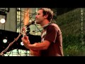 Jack Johnson - Upside Down (Live at Farm Aid ...
