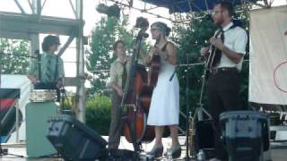 Christabel & The Jons - Back to Tennessee (Ribfest '10)