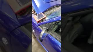 FORD MUSTANG 2004 no prende