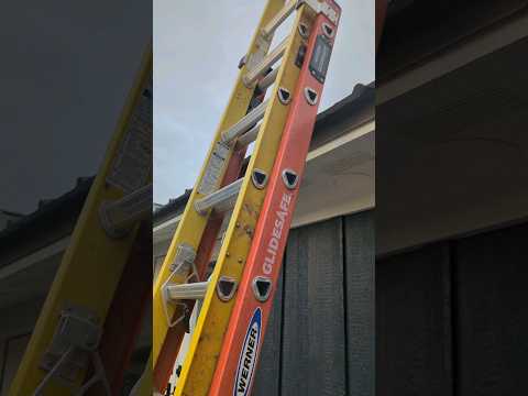 Werner GlideSafe Extension Ladder #shorts @WernerSafetyAboveAll #ladder #glidesafe
