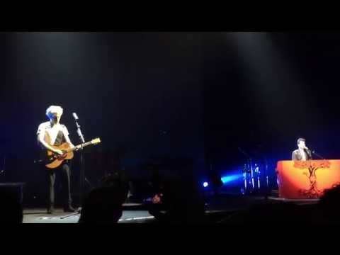 Fabi Silvestri Gazzè - SORNIONE - Live Palapartenope Napoli 28/11/2014 HD