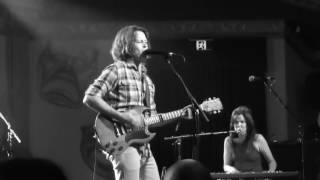 Bernard Fanning - Tell Me How It Ends - 22-02-2017
