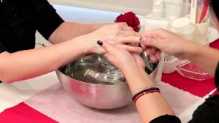Нью-Йоркский ESSIE маникюр