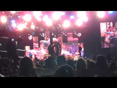 Jay-Z Big Pimpin Coachella 2010