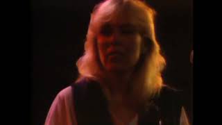 JONI MITCHELL - You are So Square Baby I Don´t Care (Subtitulado por: J.A.KASTI)