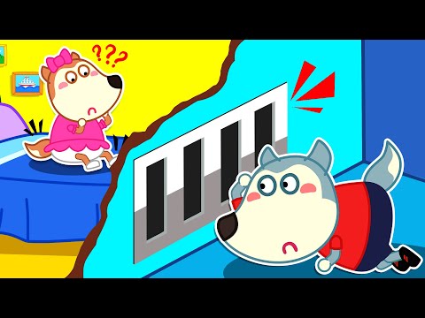 Lucy and Her Brother Explore the Secret Room 🗝️✨ – Super Weird!