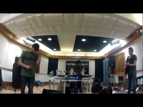 RANCORE & DJ MYKE feat SVEDONIO  live @ Massive Arts Studios