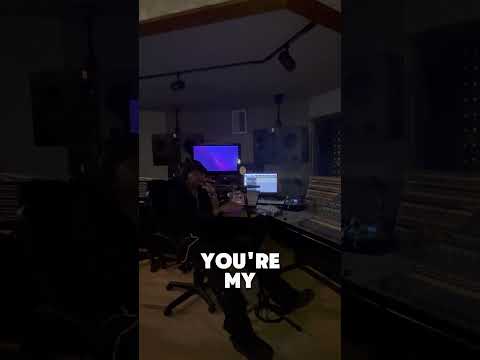 Blind in studio #rnb #songlyrics #sennyrolls