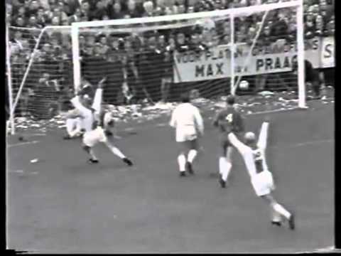 EREDIVISIE 1966/1967 - ELINKWIJK - A.F.C. AJAX  0-7