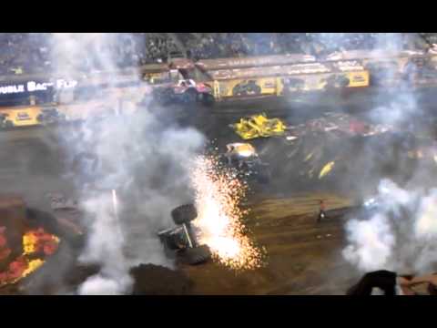 Max D Double backflip attempt at MetLife 2013