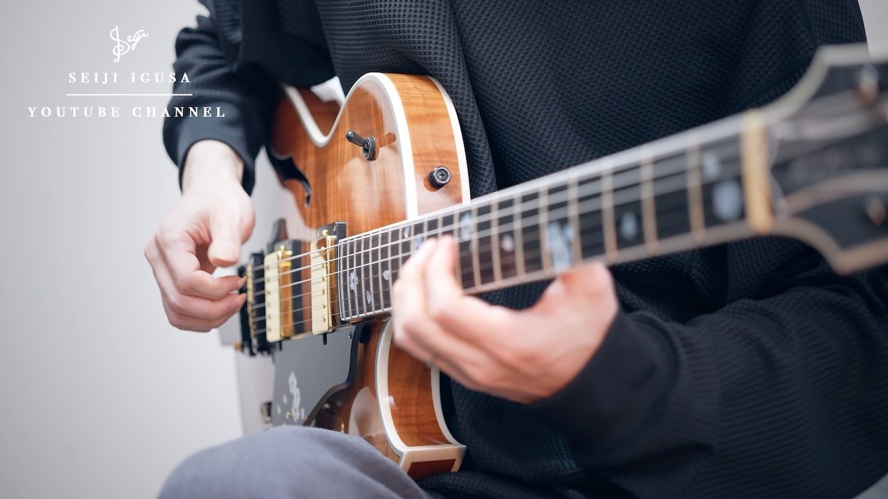 The archtop guitar I ordered three years ago is finally finished.