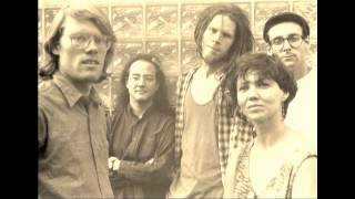 The Walkabouts- Everyone Kisses a Stranger