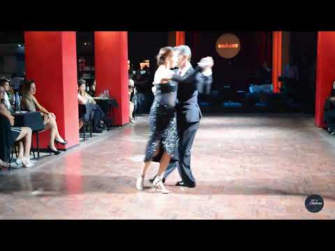 "Tu Olvido"  Ricardo Tanturi - Roberto Videla y Osvaldo Ribó