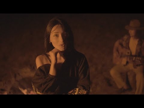Іванка Червінська & Gypsy Lyre - ЯКА Я СИ КРАСНА ( Official video)
