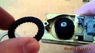 How to Change the Combination in a Supra Dial-Type Lockbox - Tutorial