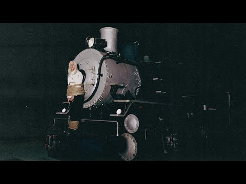 Puzzle - Clash! (Official Video)