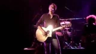Tyler Hilton-Tore The Line