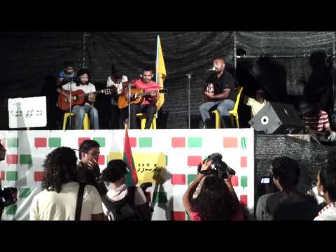 Shiuz - Chis Chis kolliyas LIVE (HD)