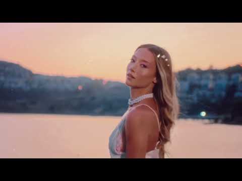 Canbay & Wolker & Aleyna Kalaycıoğlu - Epey Zaman Geçti