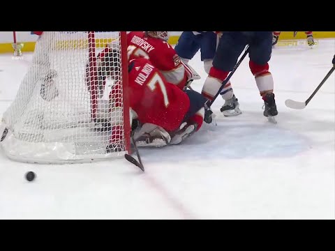 Dmitri Kulikov gets an assist on Reinhart's clinching goal in game 7 SCF (24 jun 2024)
