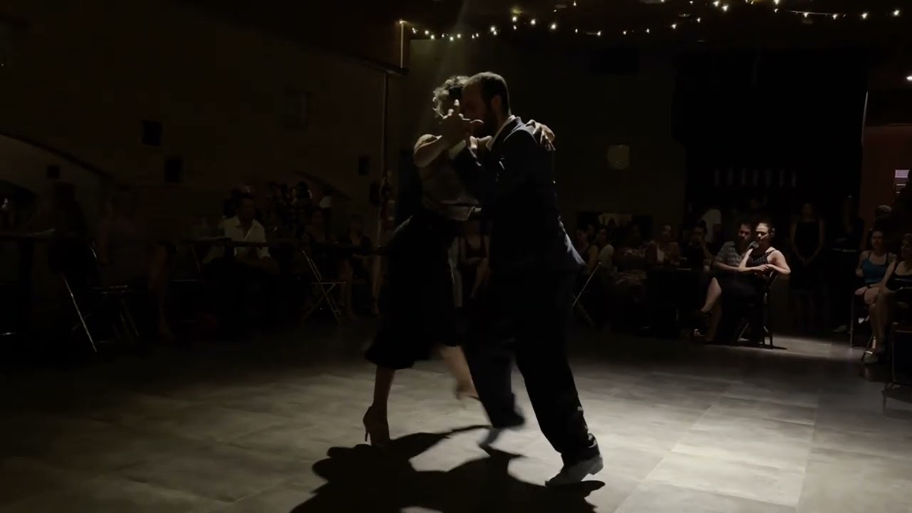 Pablo Rodríguez y Majo Martirena bailan Maldonado (3/4). Lirondo Milonga. 15/02/2022