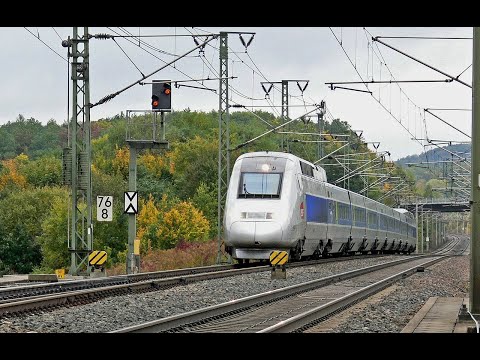 Frankreich: Auto von Zug erfasst - vier Tote