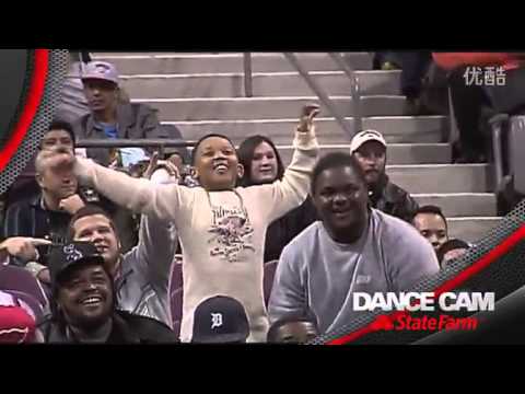 NBA比赛中场休息时，观众席上的搞笑舞蹈，哈哈，小胖你赢了！_高清.mp4