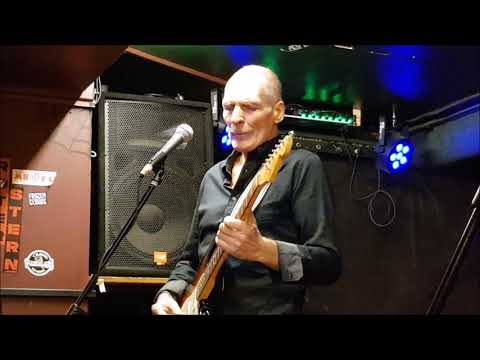 Ex Post - Jaroslav Barták EX POST / Crossroad