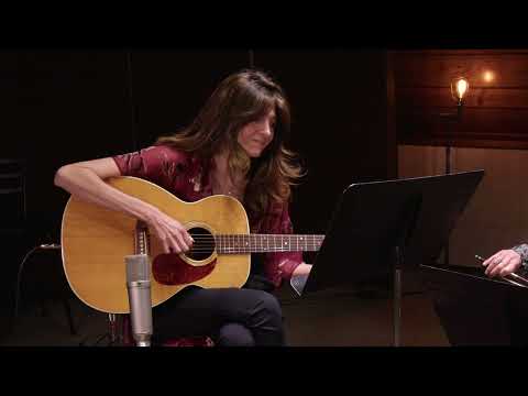Susan Mazer and Cellist Celeste Cumming perform "To Make You Feel My Love"