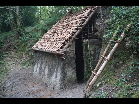 🇬🇧 Primitive Tiled Roof House *ACTUALLY* No Tools