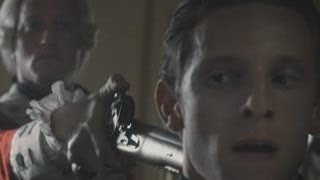 Сцена из первой серии "Агента"