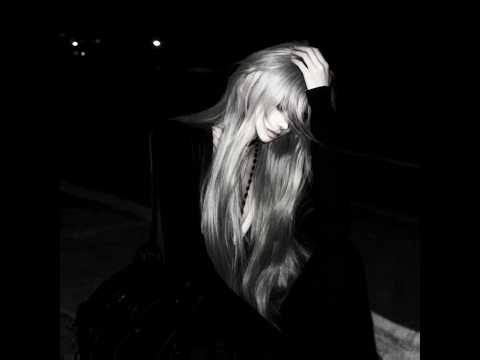 [FREE] Crystal Castles x Gesaffelstein x Dark Electronic Type Beat - "fragile but violent"